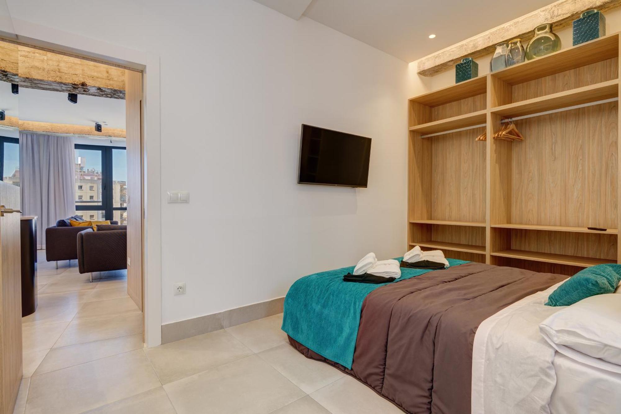 Apartment Tribuna Center By Seric,15' Walking To The Beach 马拉加 外观 照片